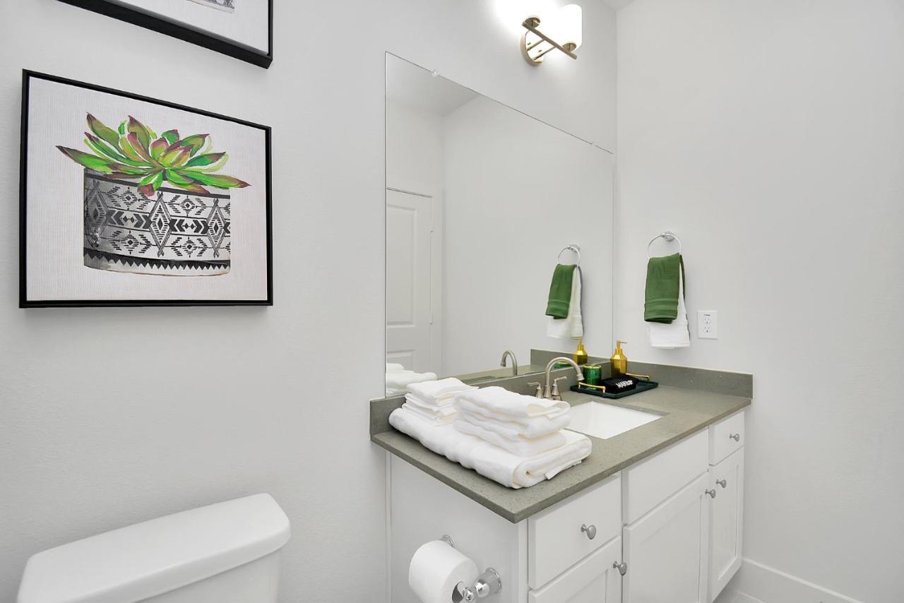 Emerald Palace - New, Modern 3Br Townhome Close To Downtown, Nrg, Med Ctr Houston Exteriör bild